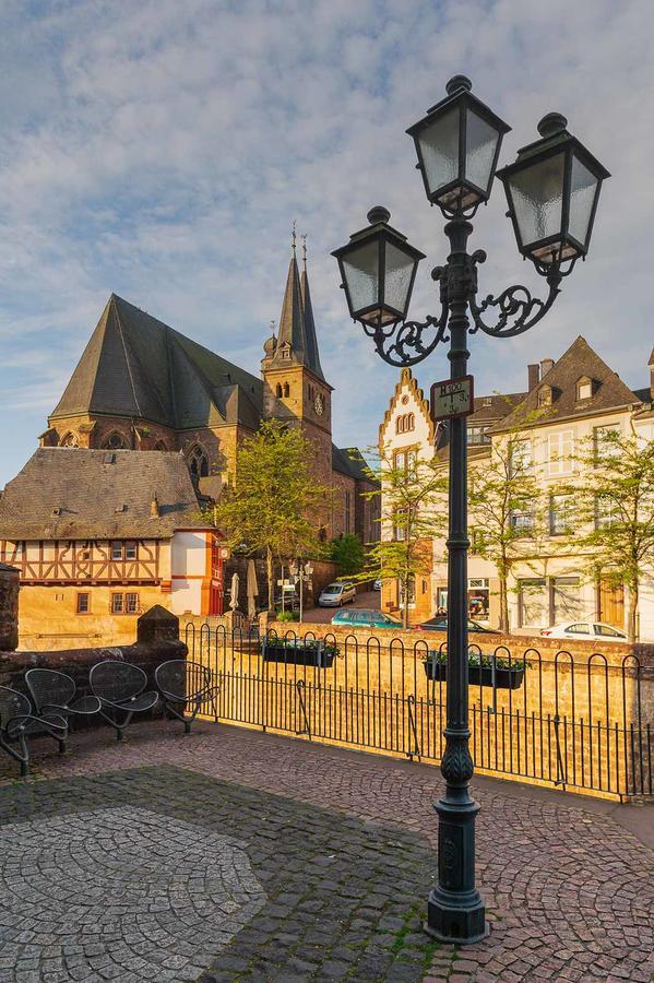 מלון זארבורג Wirtshaus Zum Pferdemarkt מראה חיצוני תמונה